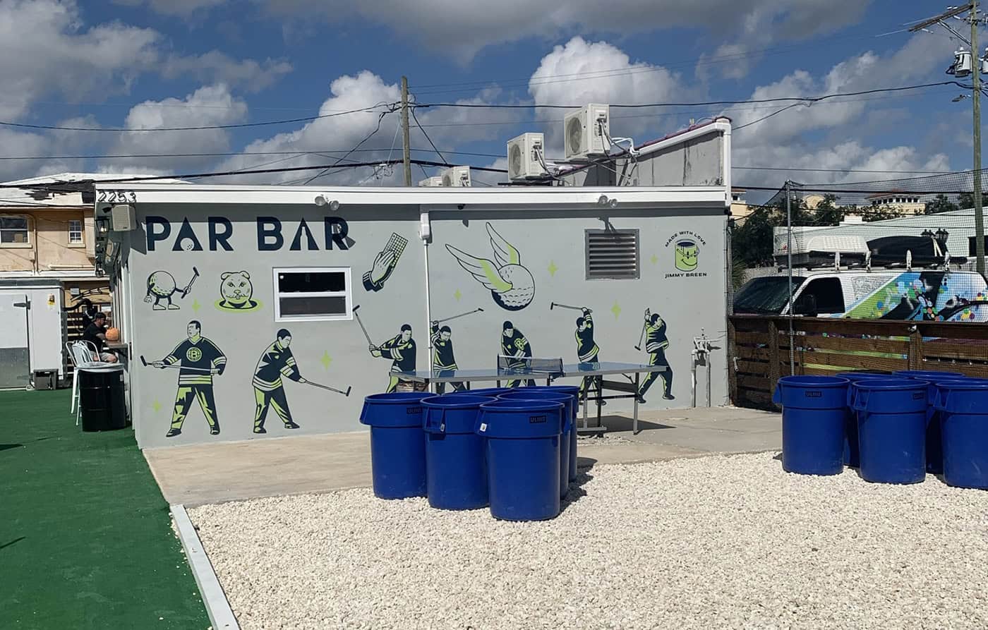 Par Bar Mini Golf & Bar